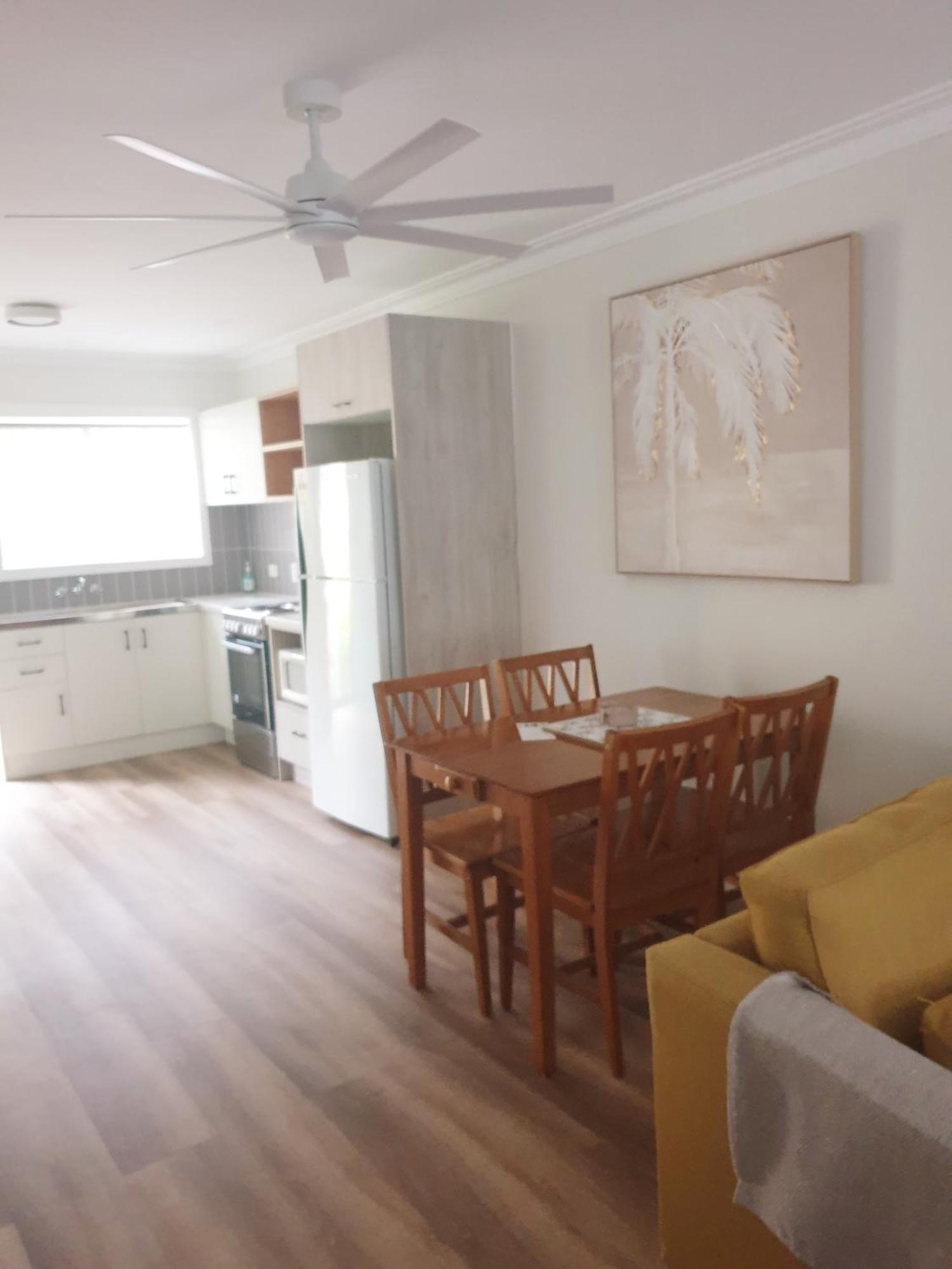 הרווי ביי Lisianna Apartments מראה חיצוני תמונה